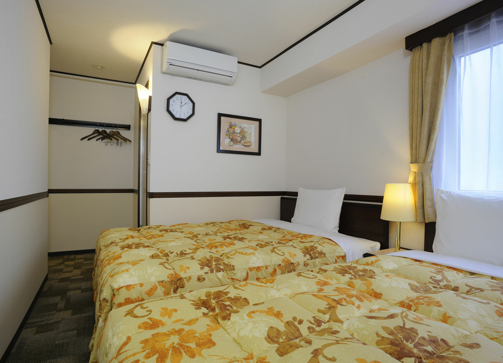 Toyoko Inn Osaka Honmachi No1 Экстерьер фото